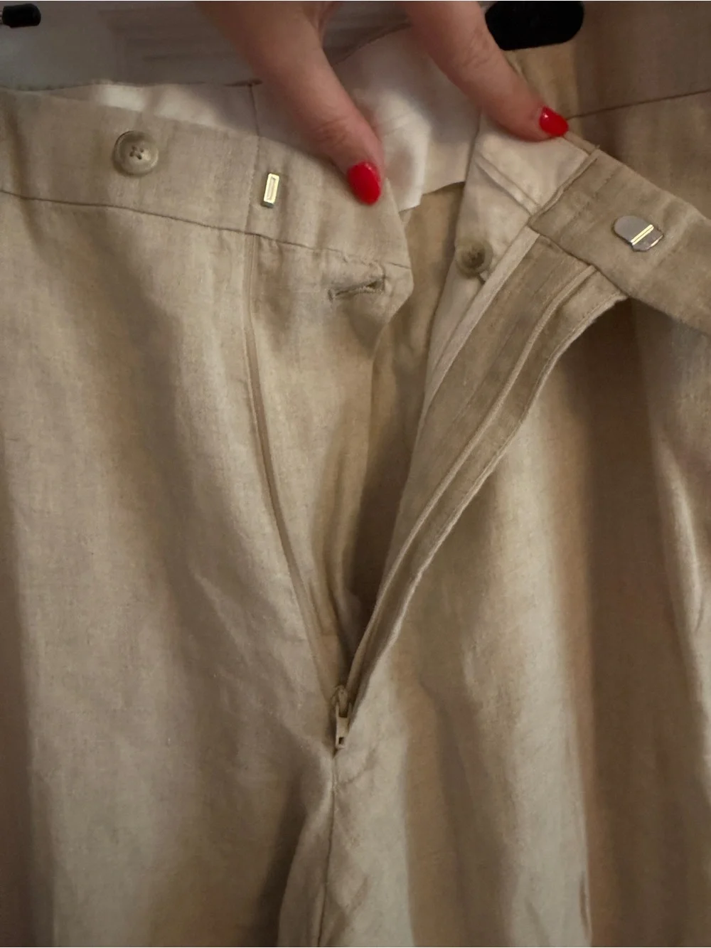 John W. Nordstrom 100% Linen Pants in Light Beige- Men Size 38R x 35- EUC!